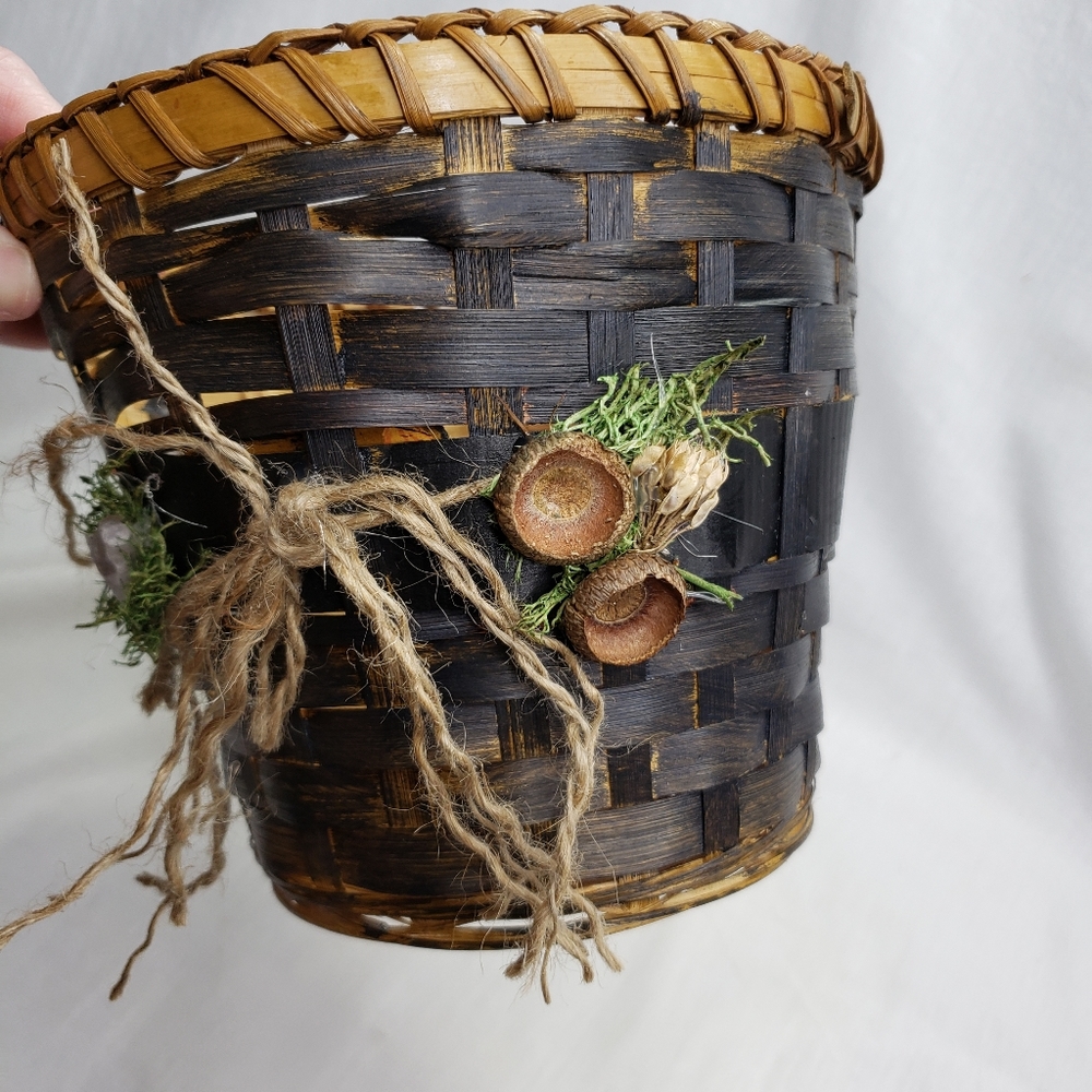 Woodland Woven Wicker Basket Planter
